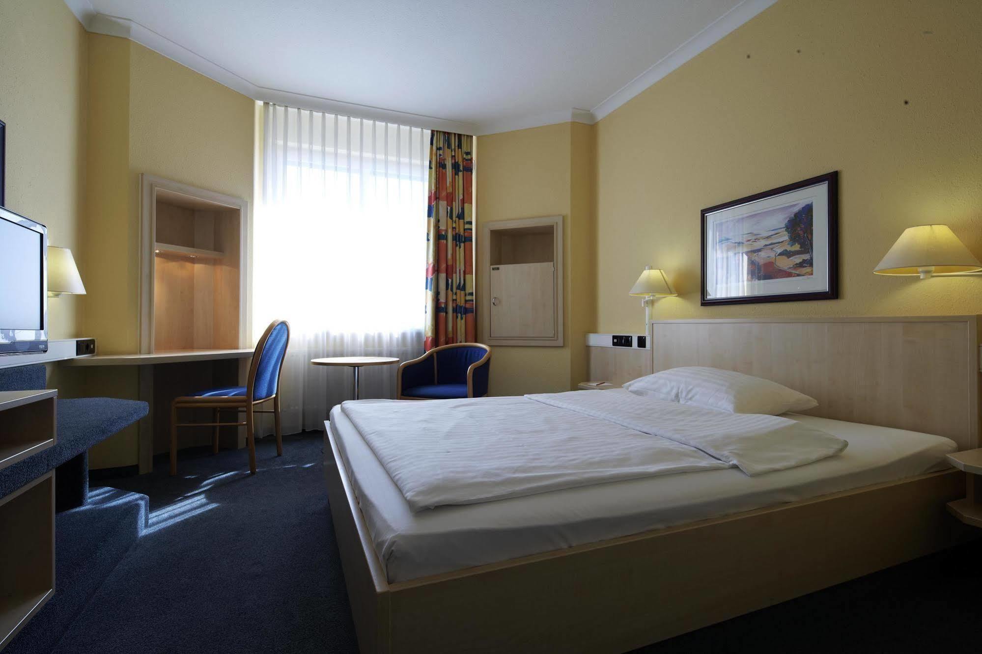 Intercityhotel Erfurt Zewnętrze zdjęcie
